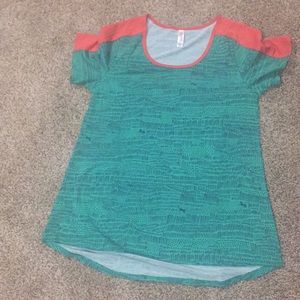 Lularoe Classic T (oversized). Fits like a 10-12